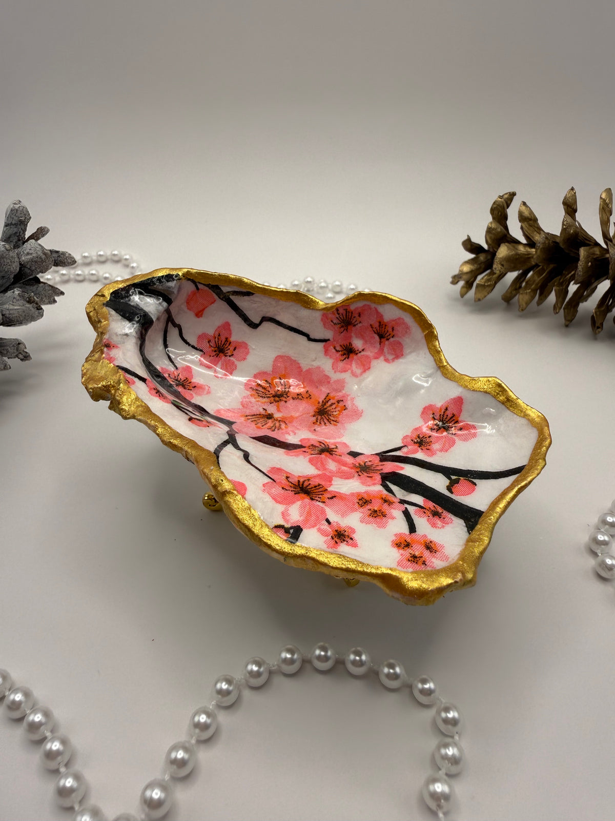 Oyster Trinket Tray with Stand – Cherry Blossom
