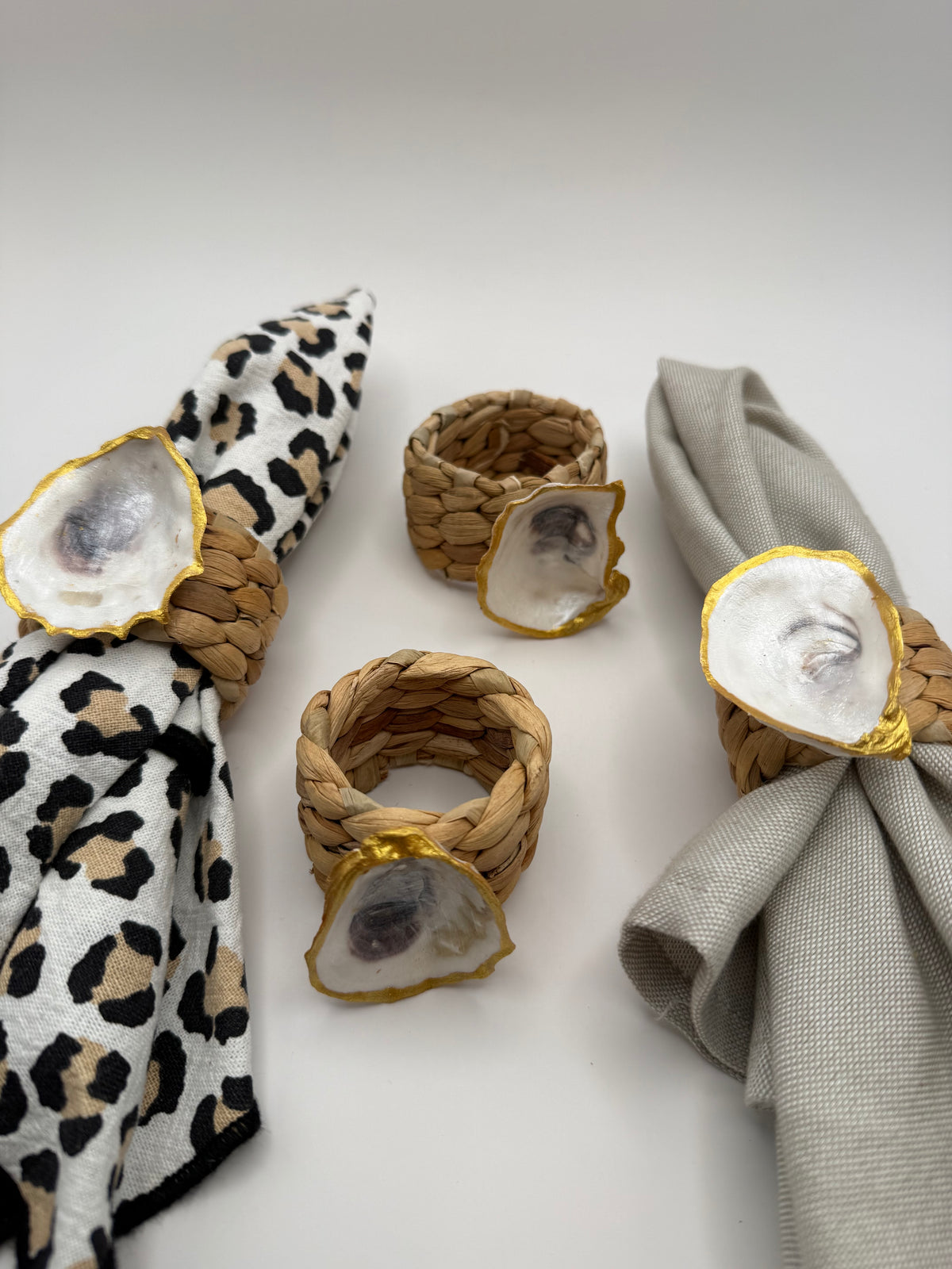 Oyster Shell Napkin Ring – Natural