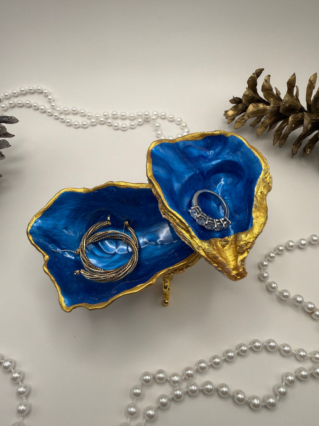 Double Oyster Trinket Tray – Sapphire Blue