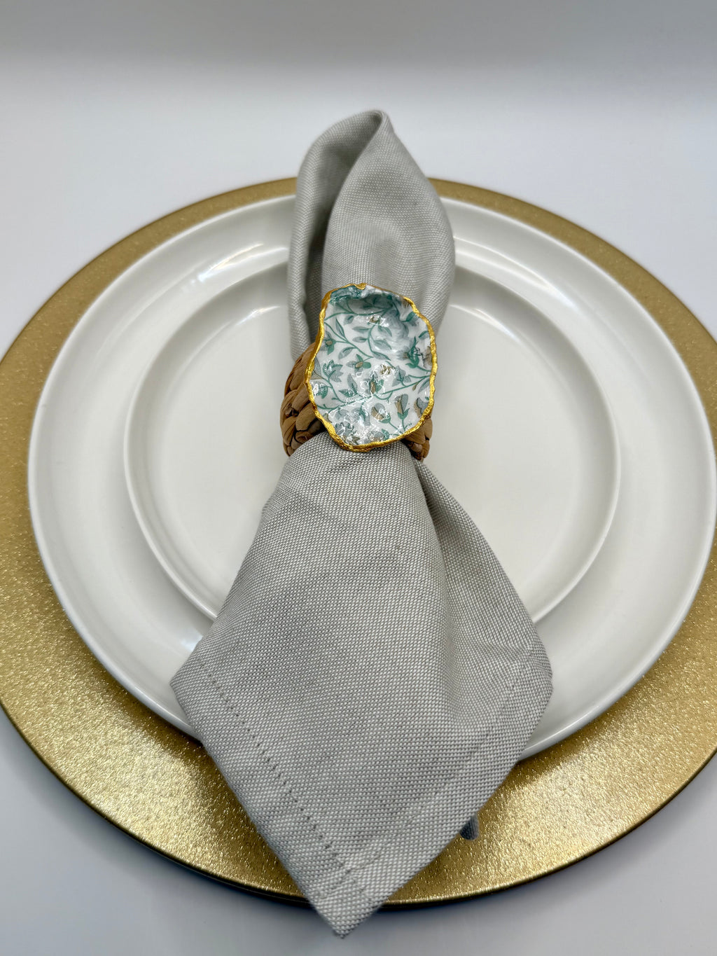 Oyster Shell Napkin Ring – Sage Garden