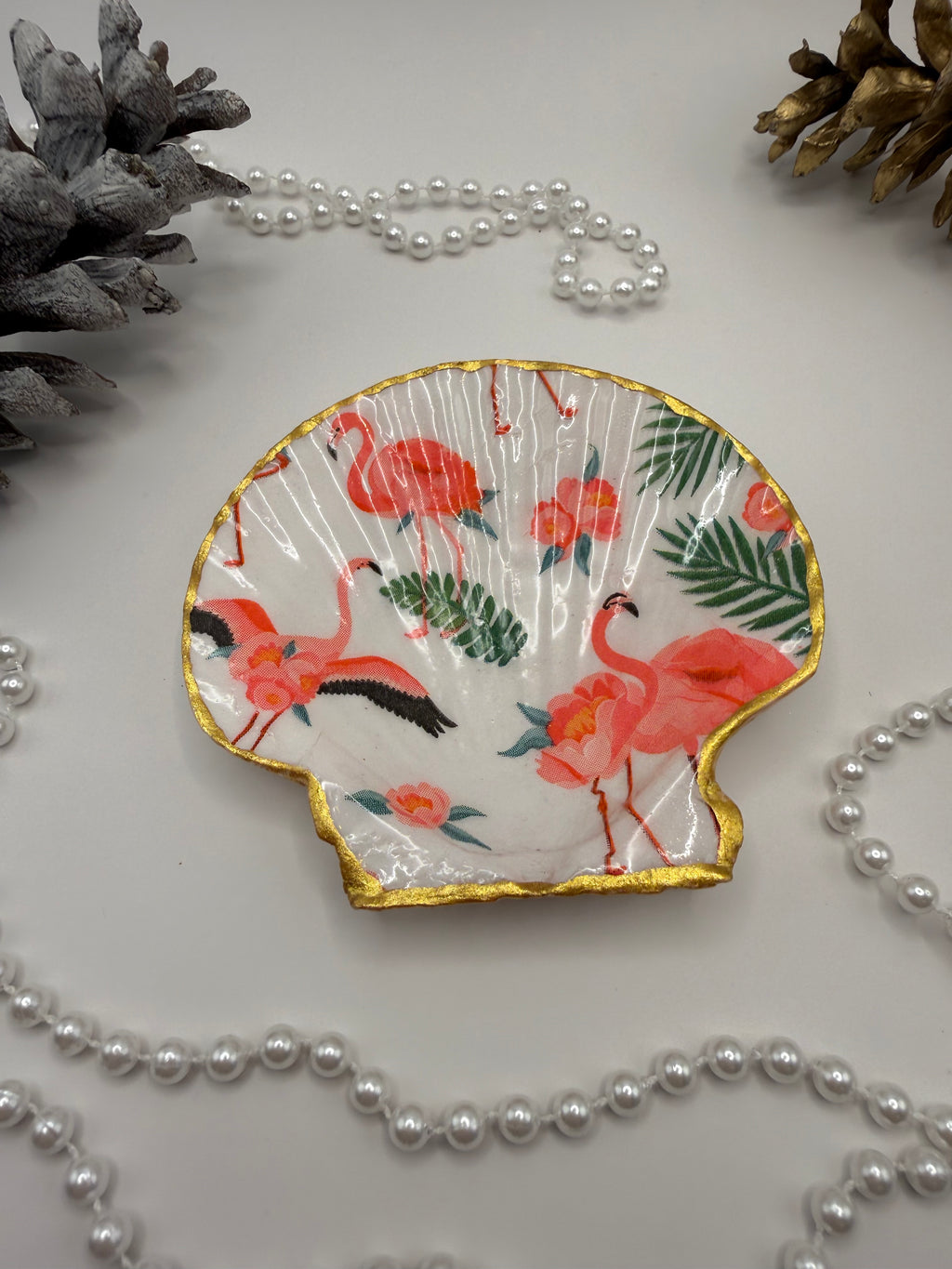 Scallop Trinket Tray - Flamingo Paradise