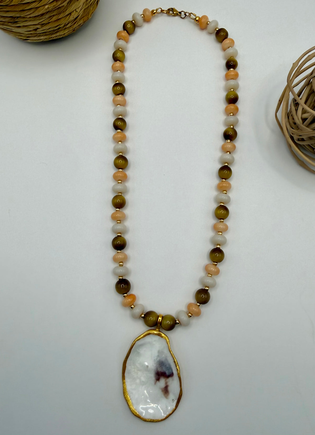 Oyster Shell Beaded Necklace – Bohemian Earth