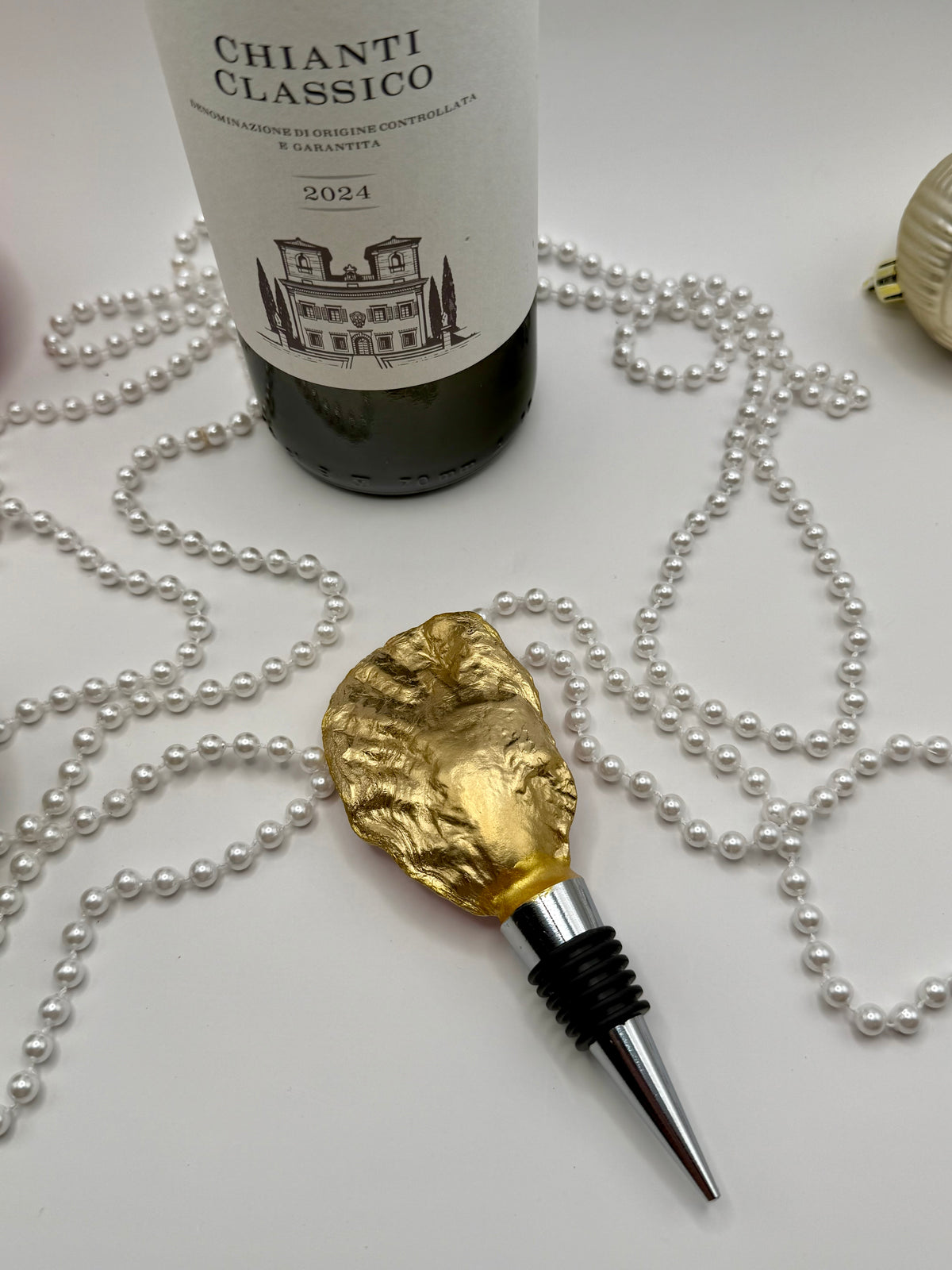 Oyster Shell Wine Stopper – Pink Amethyst