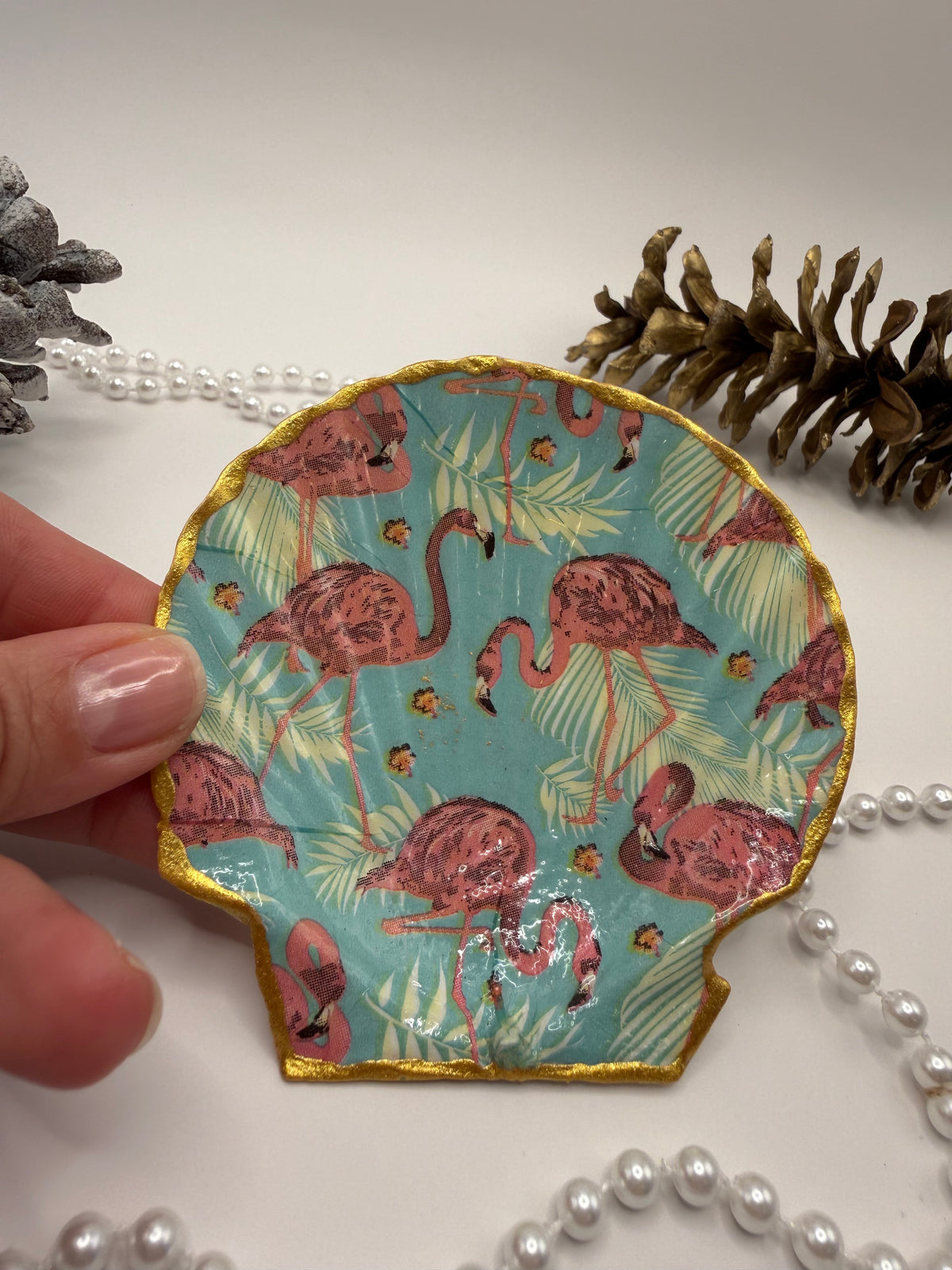 Scallop Trinket Tray - Tropical Flamingos