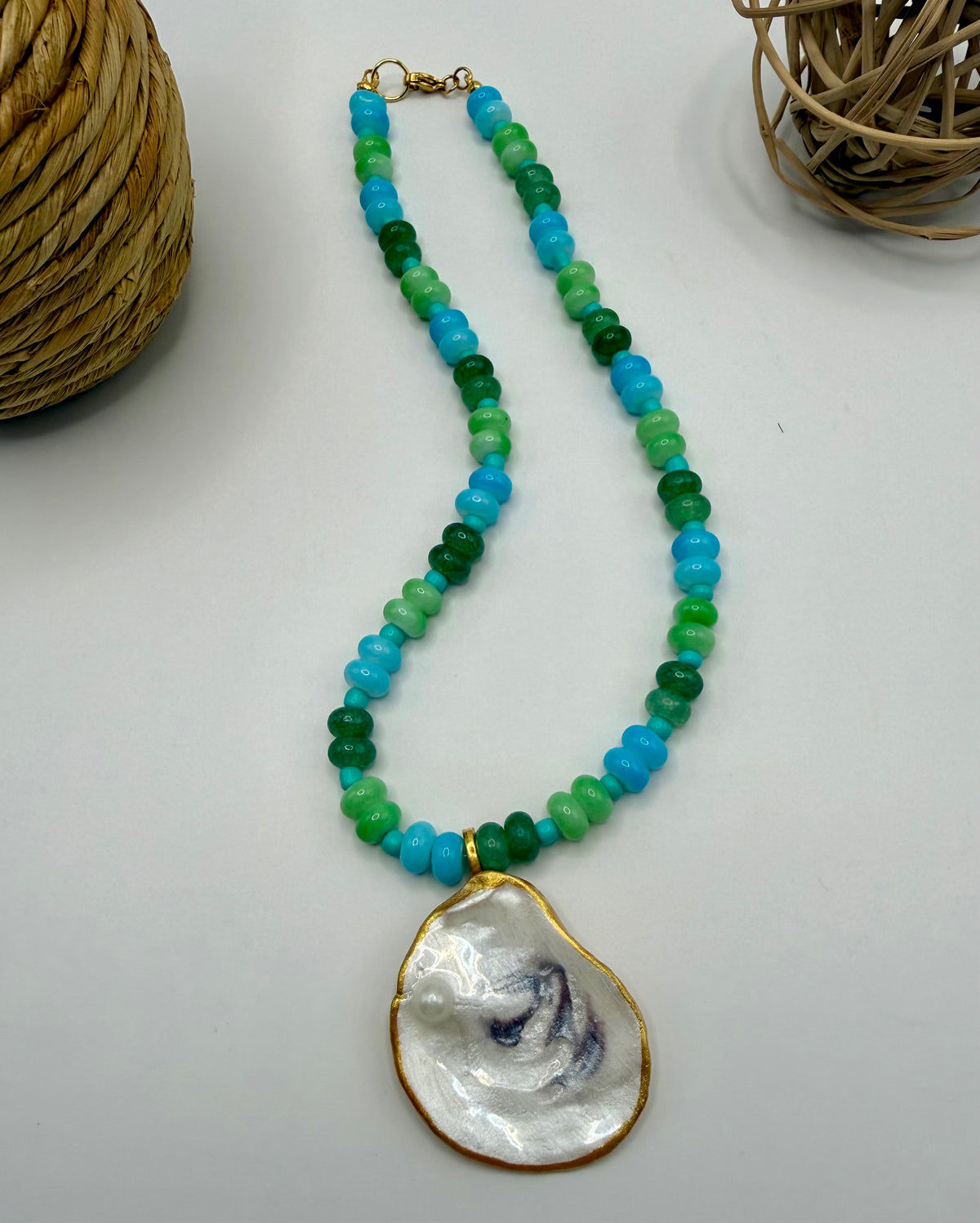 Oyster Shell Beaded Necklace – Tropical Waters