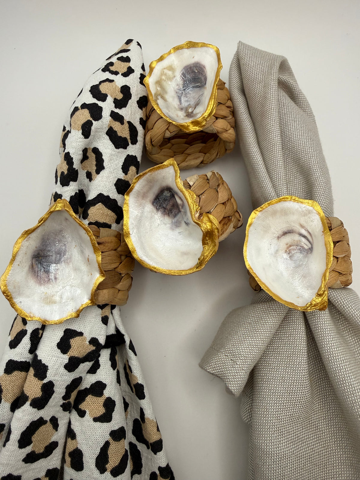 Oyster Shell Napkin Ring – Natural