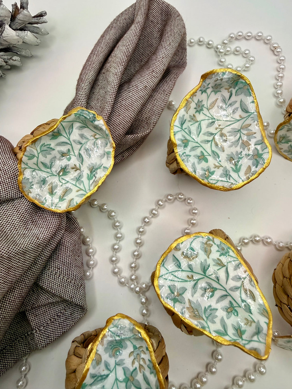 Oyster Shell Napkin Ring – Sage Garden