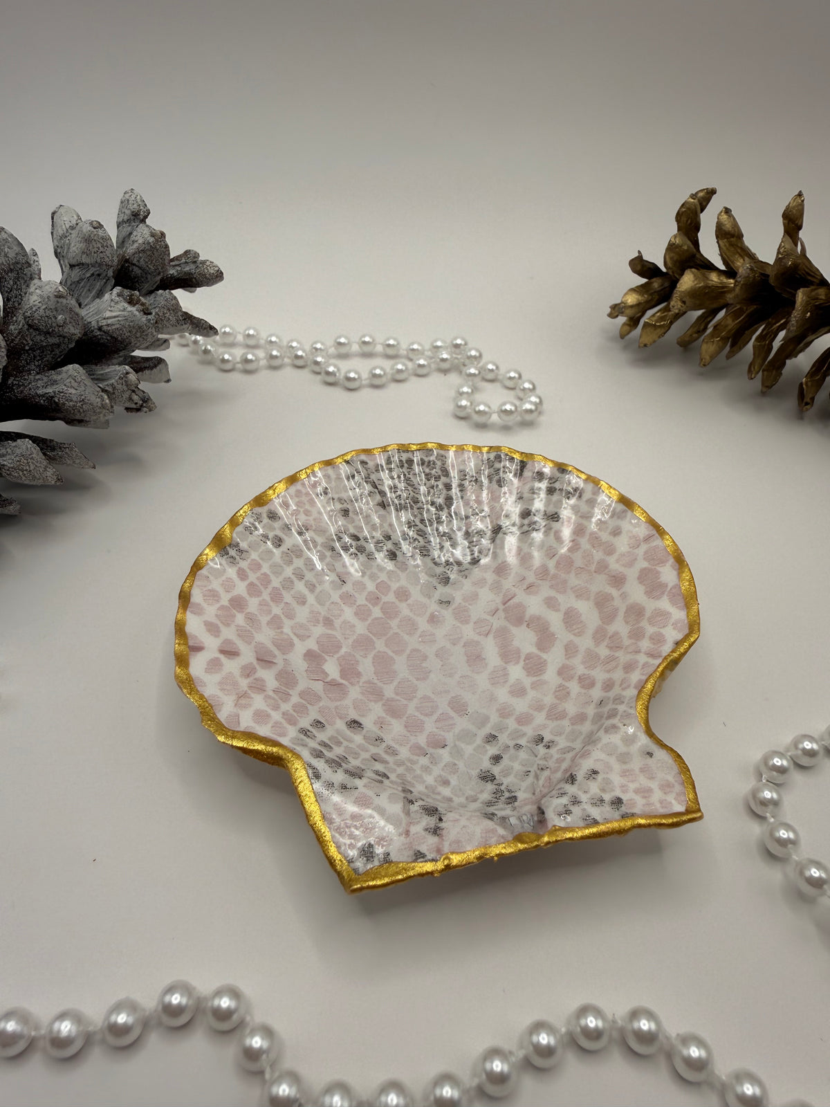 Scallop Trinket Tray - Pink Python