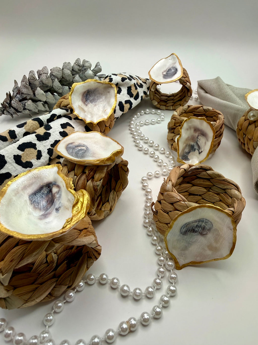 Oyster Shell Napkin Ring – Natural