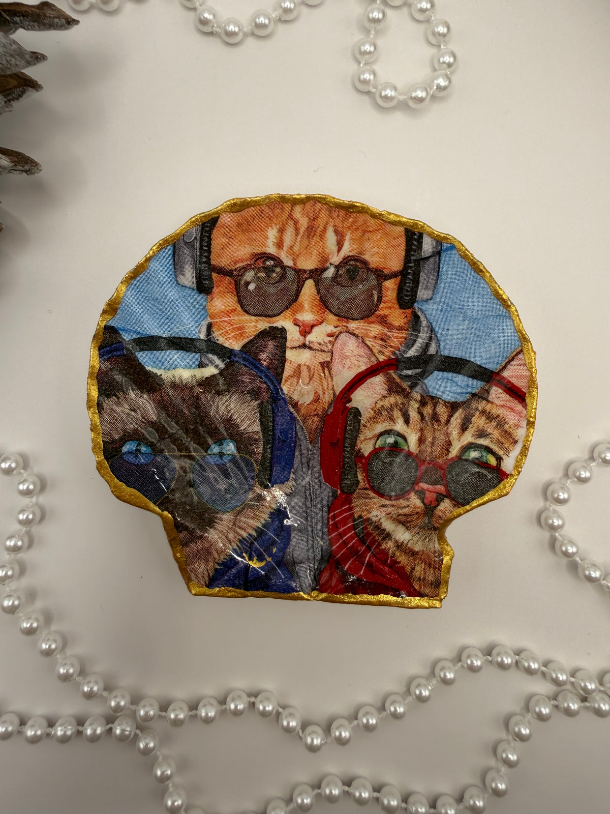 Scallop Trinket Tray - Cool Cats