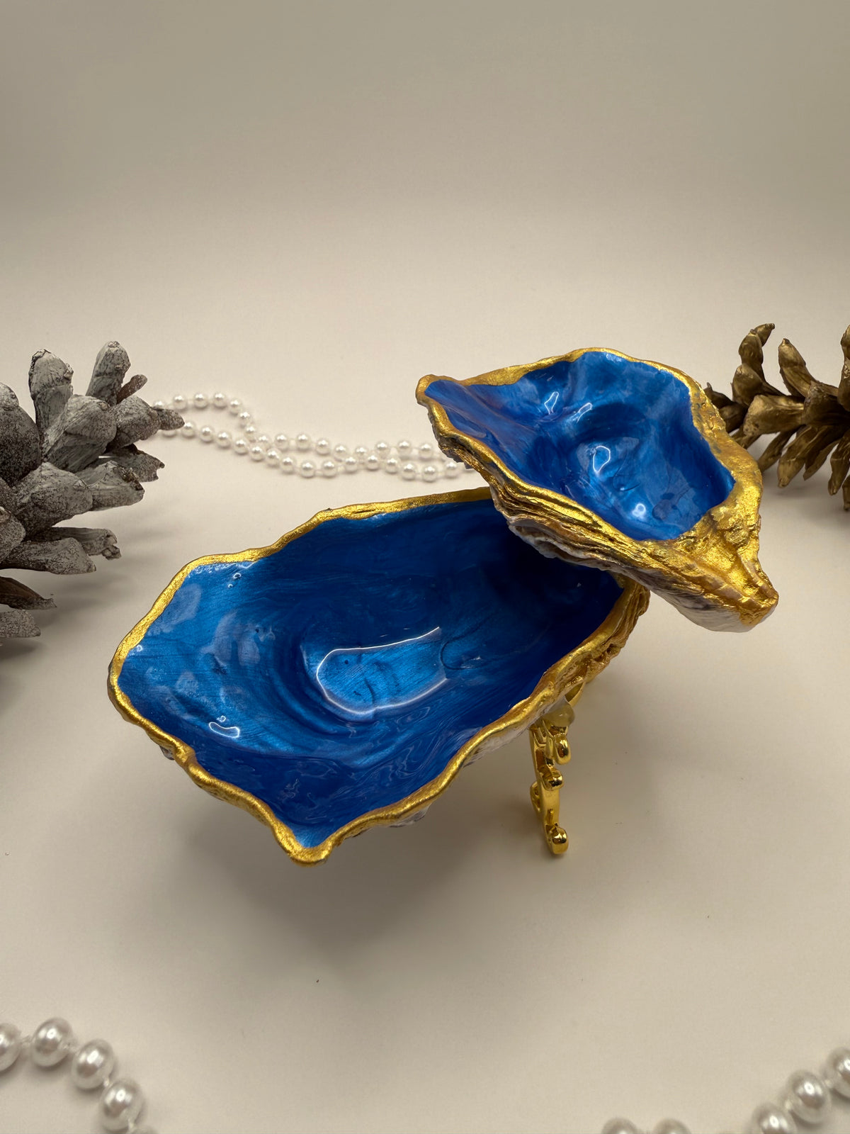Double Oyster Trinket Tray – Sapphire Blue