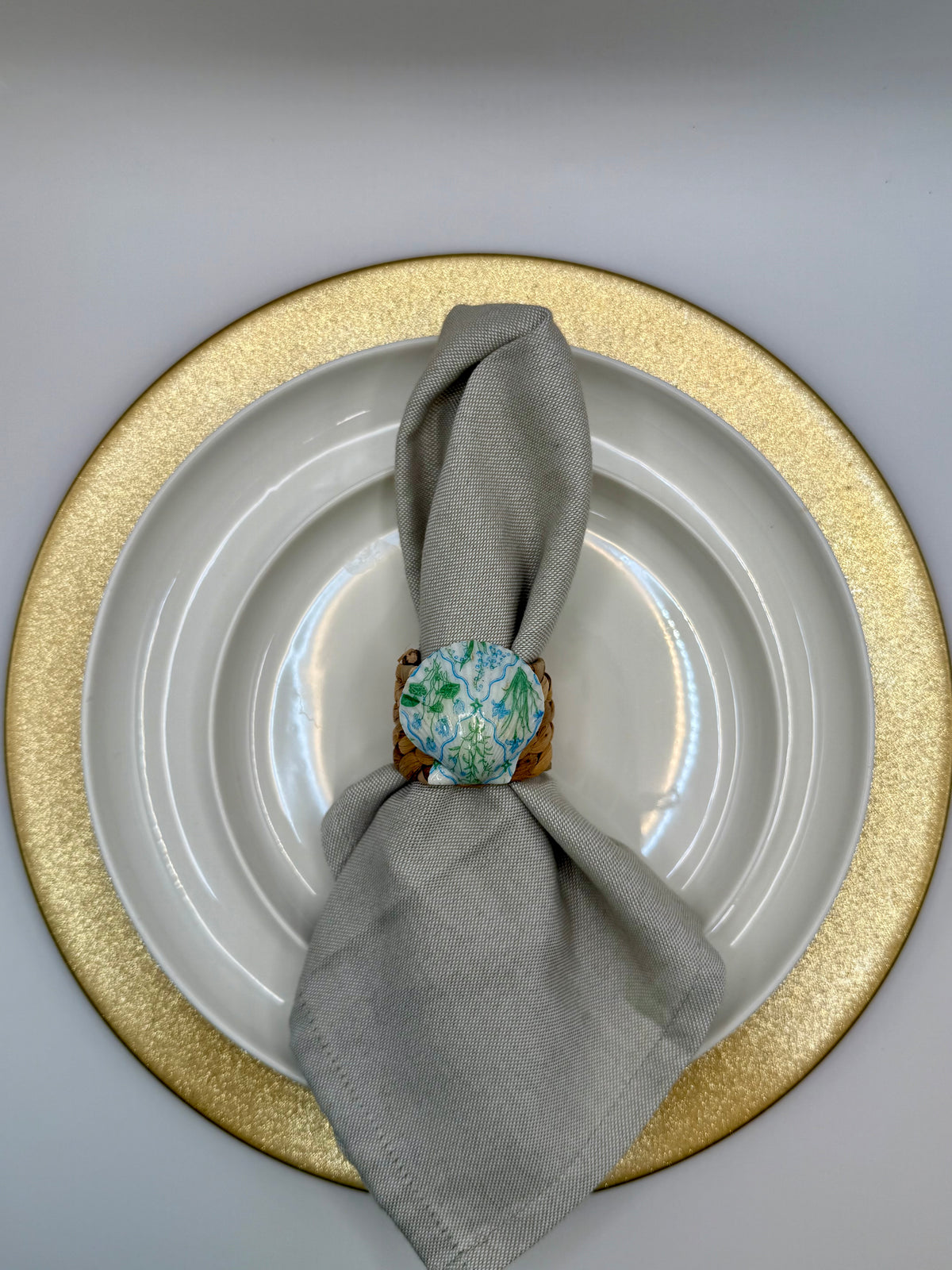 Oyster Shell Napkin Ring – Coastal Garden
