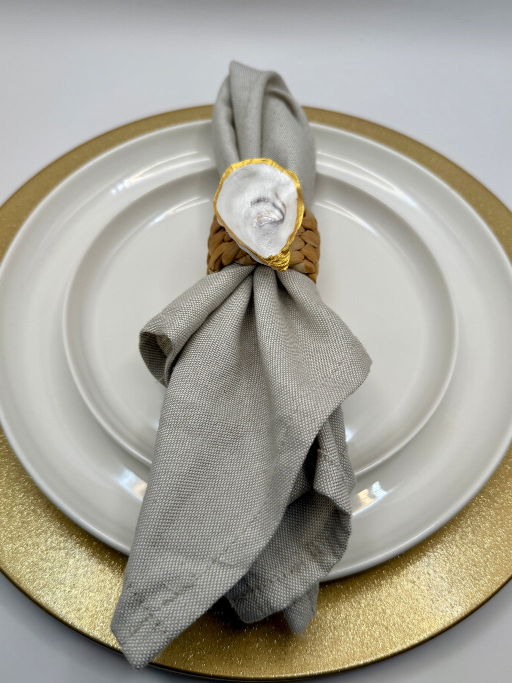 Oyster Shell Napkin Ring – Natural