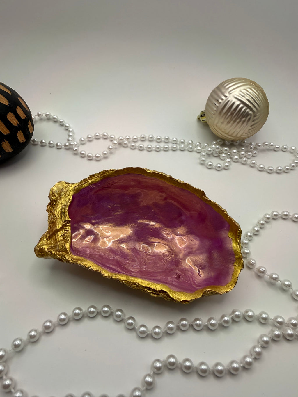 Oyster Trinket Tray – Metallic Fuchsia