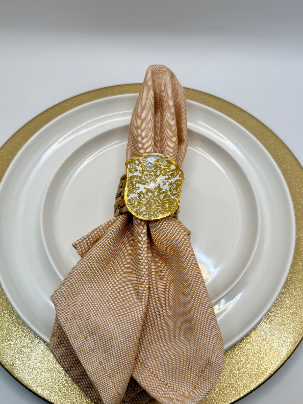 Oyster Shell Napkin Ring – Golden Damask