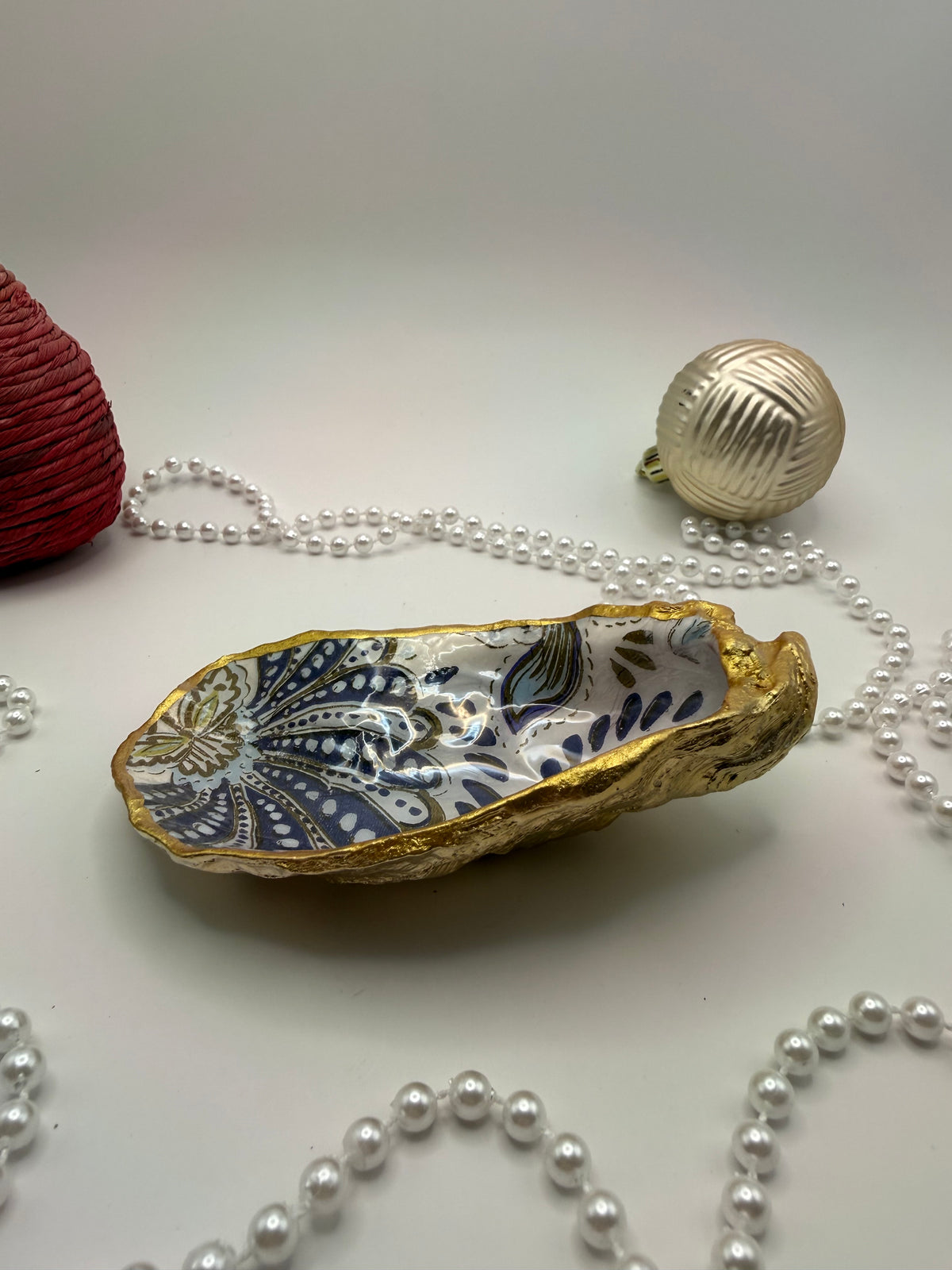 Oyster Trinket Tray - Indigo Blooms