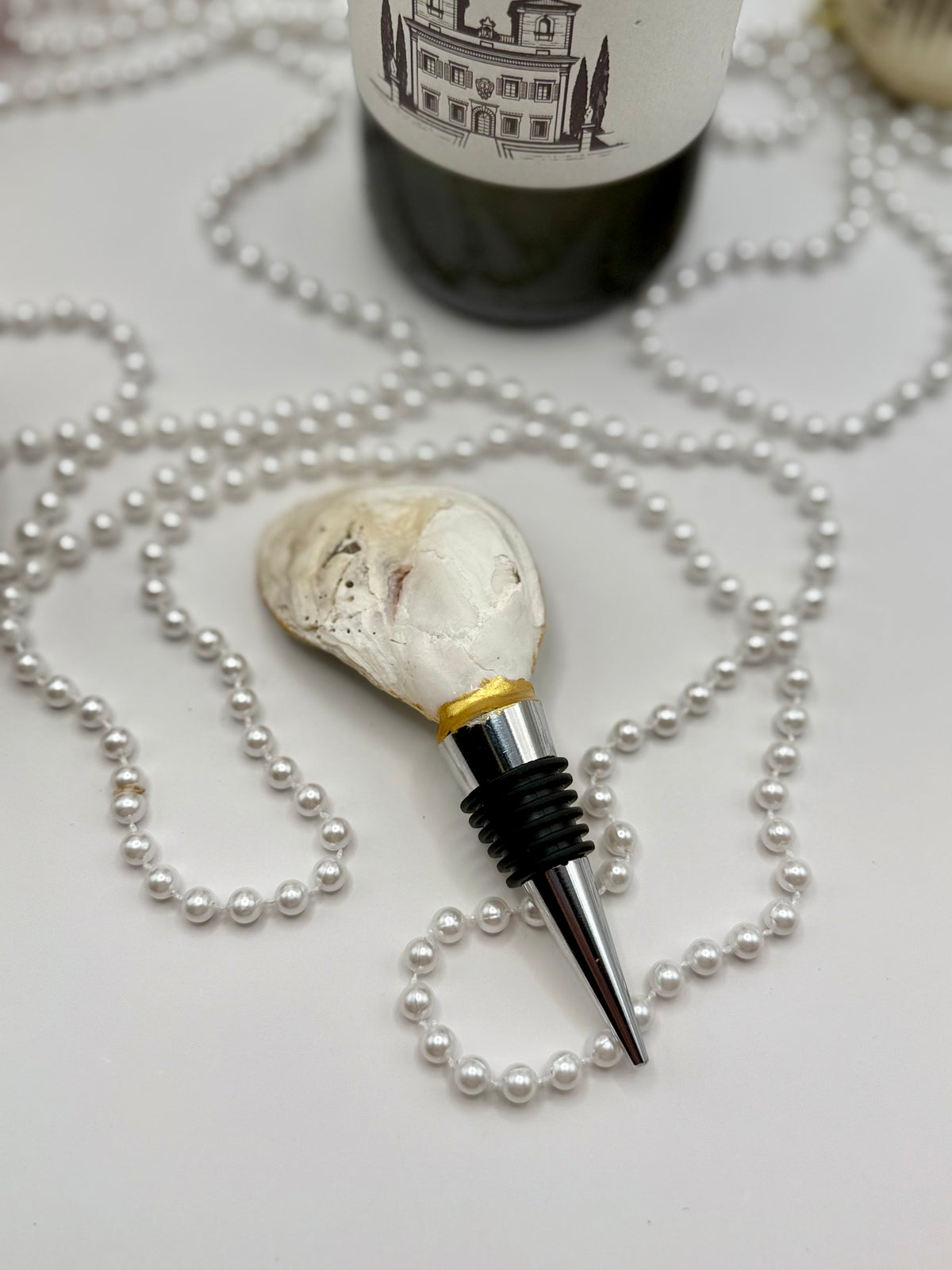 Oyster Shell Wine Stopper – Tropical Flamingo