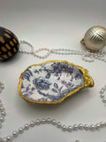 Oyster Trinket Tray – Blue & White French Toile
