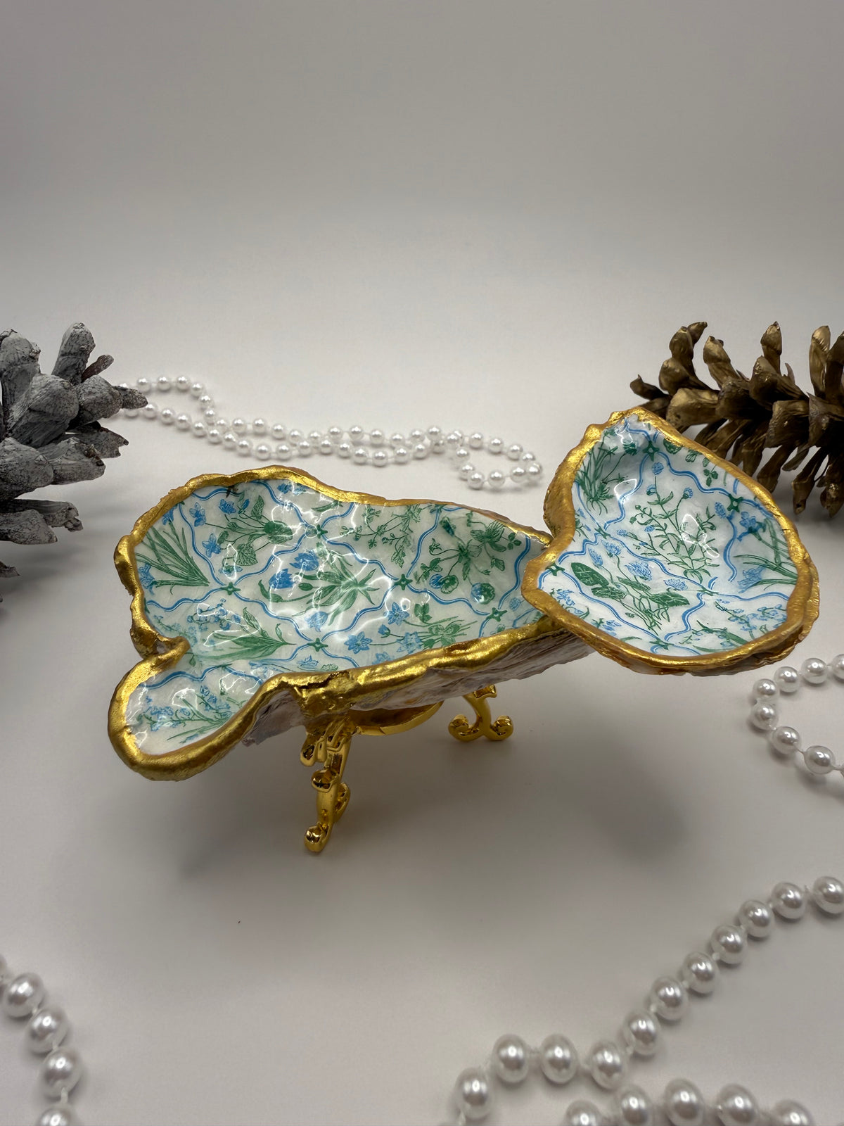 Double Oyster Trinket Tray – Blue & Green Garden Toile