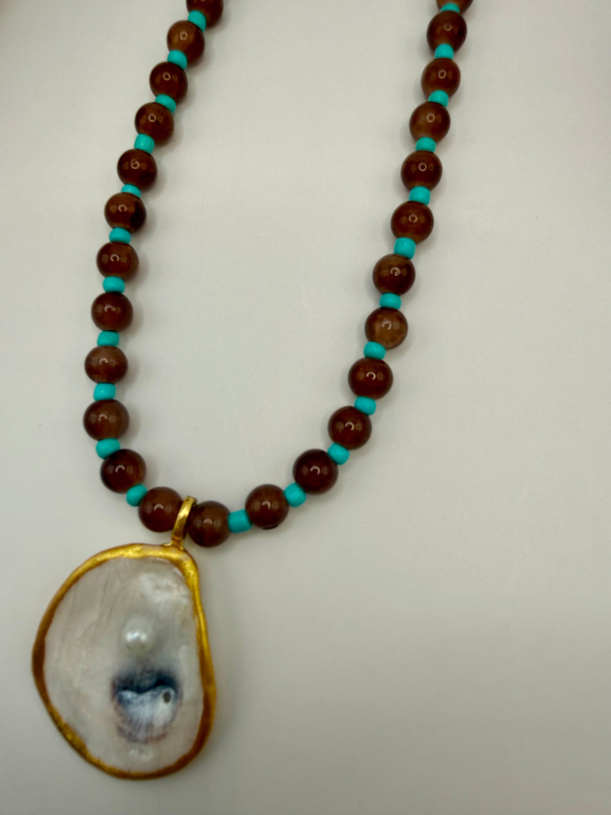 Oyster Shell Beaded Necklace – Turquoise & Amber