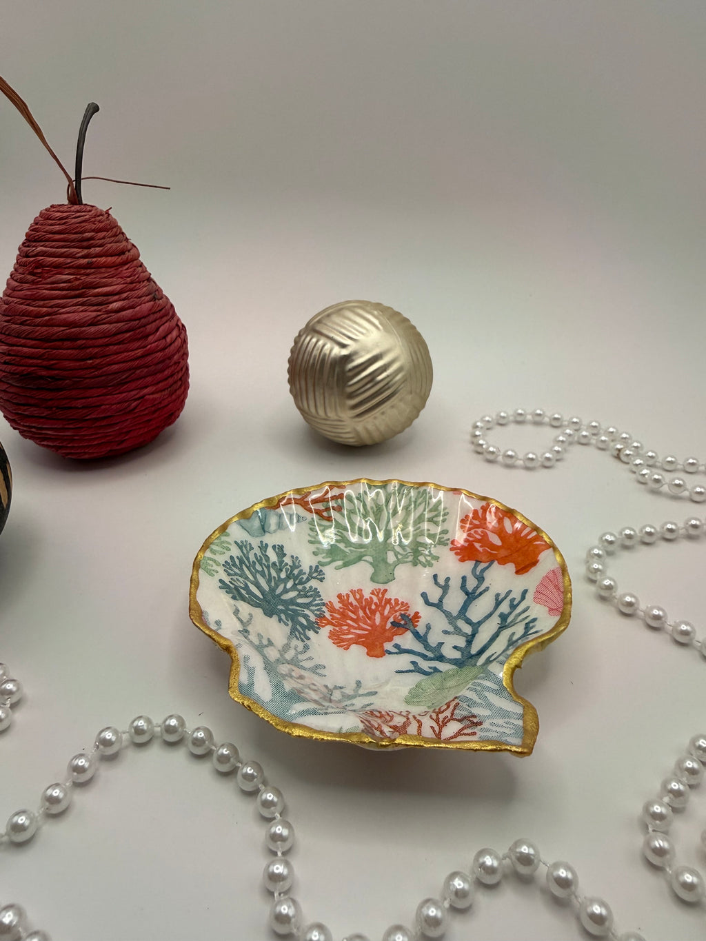 Scallop Trinket Tray - Coral Reef