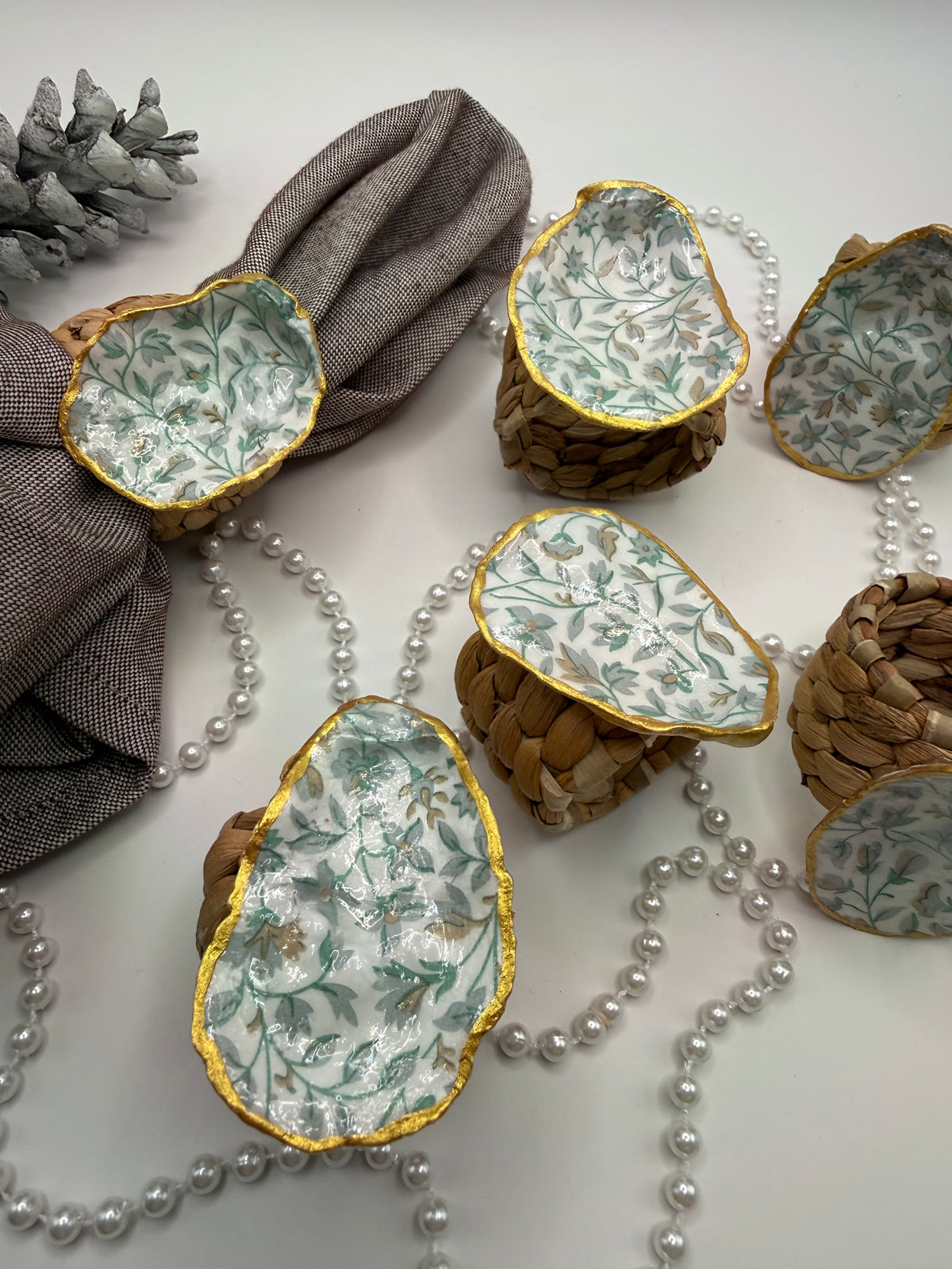 Oyster Shell Napkin Ring – Sage Garden