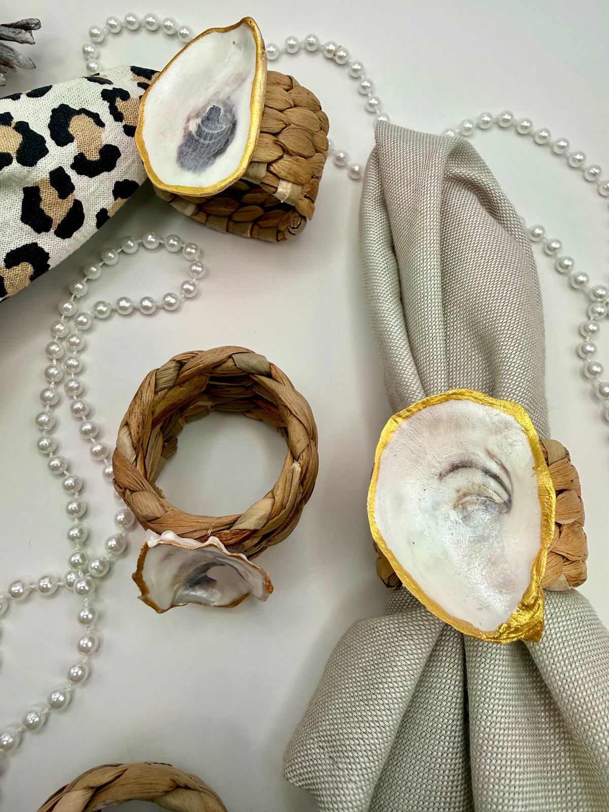 Oyster Shell Napkin Ring – Natural