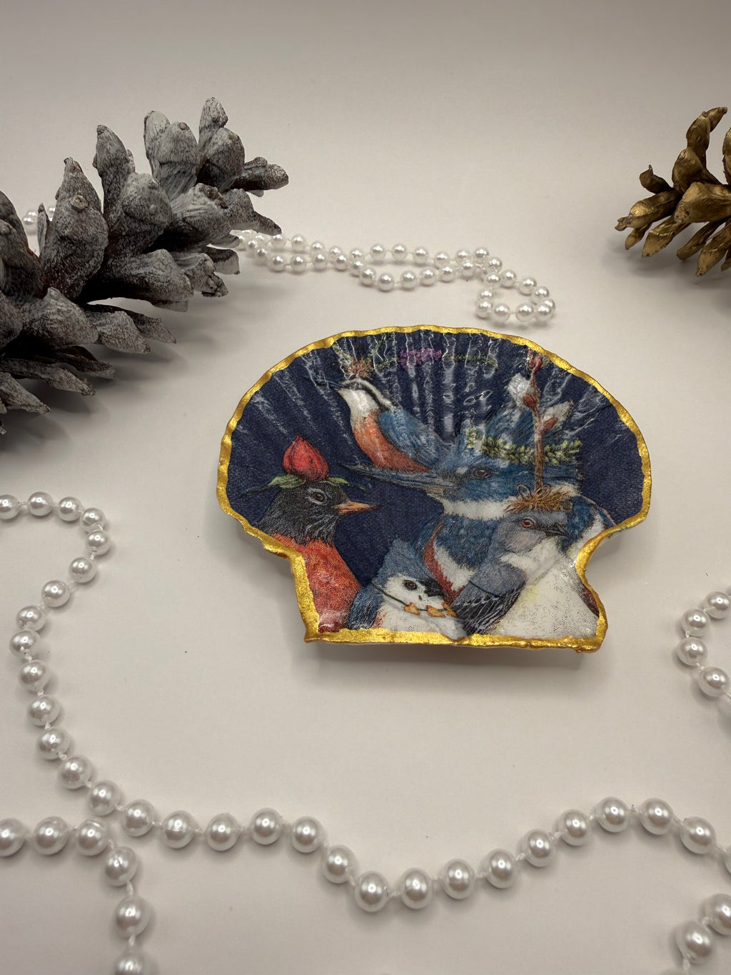 Scallop Trinket Tray - Fancy Feathers