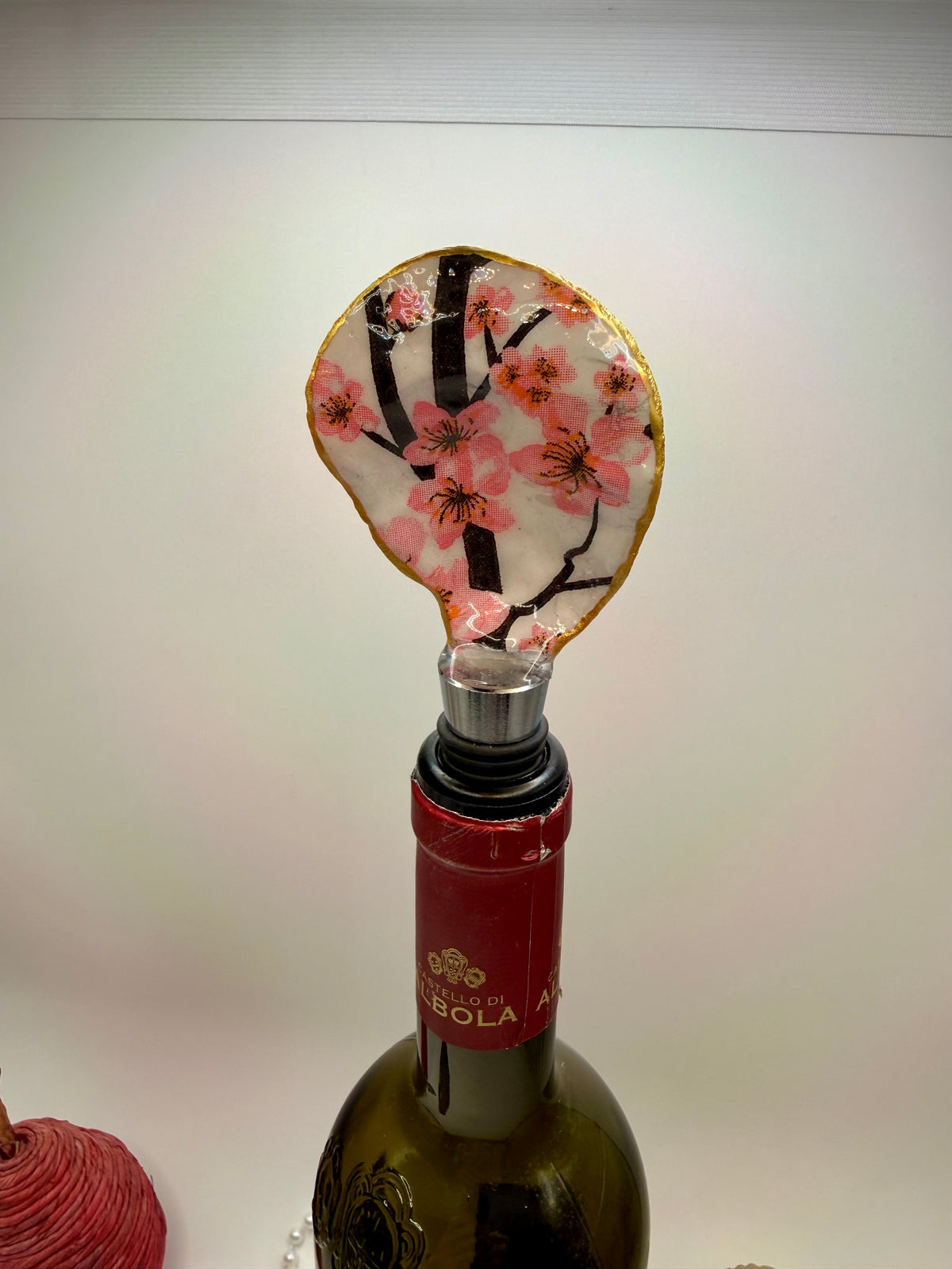 Oyster Shell Wine Stopper – Cherry Blossom